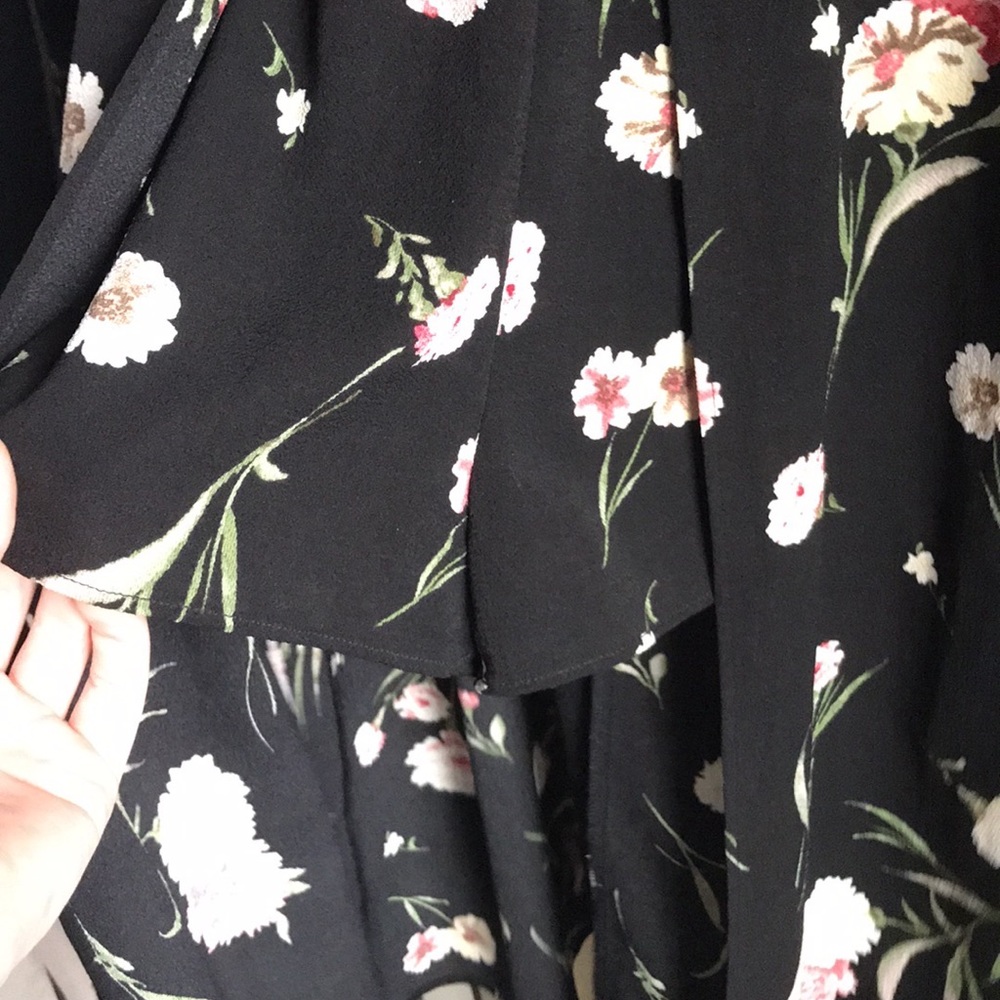 Row A Floral Romper Dress, worn once - Picture 7 of 10